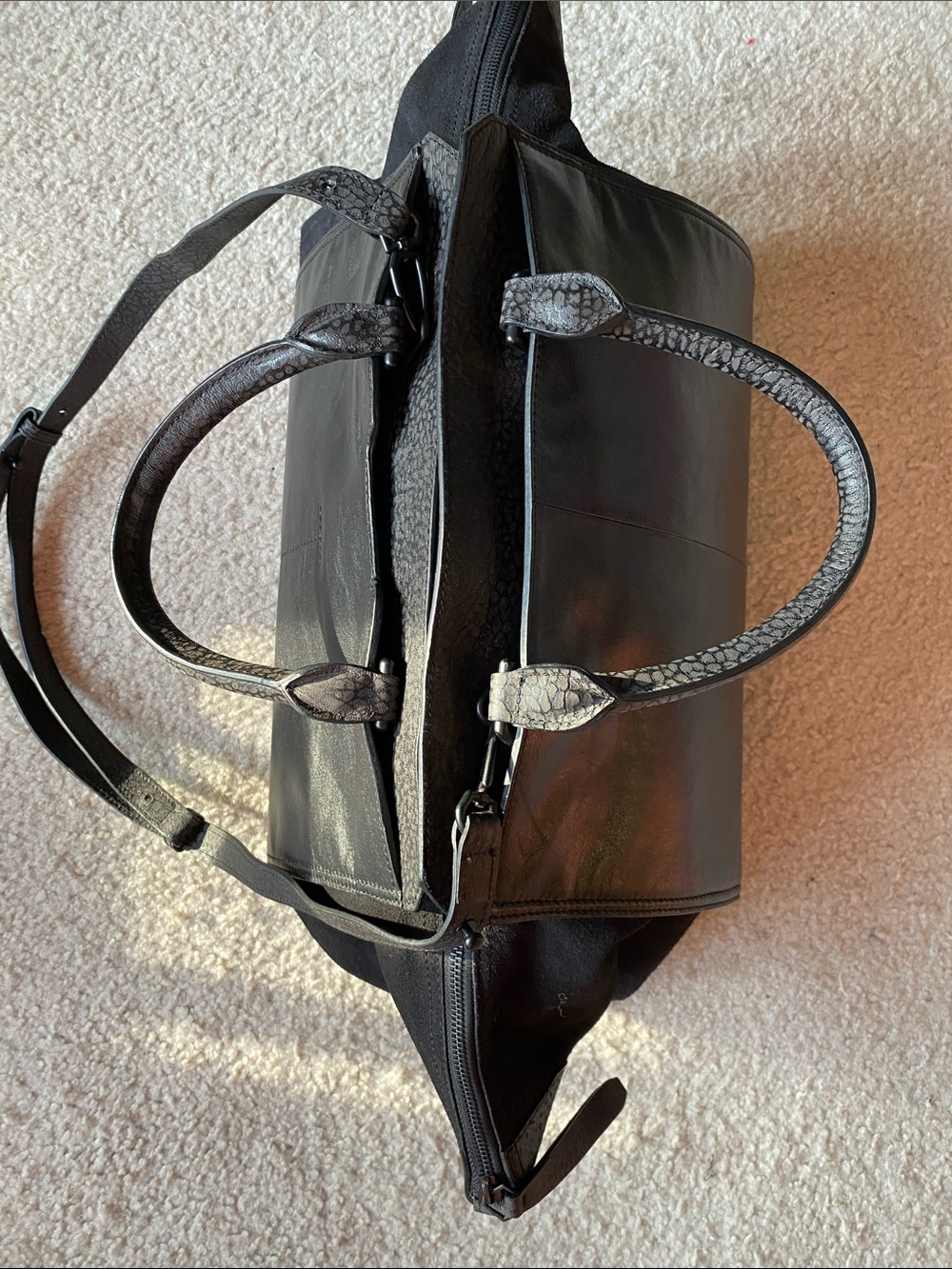 Weekender Liebeskind black leather bag - Picture 10 of 11